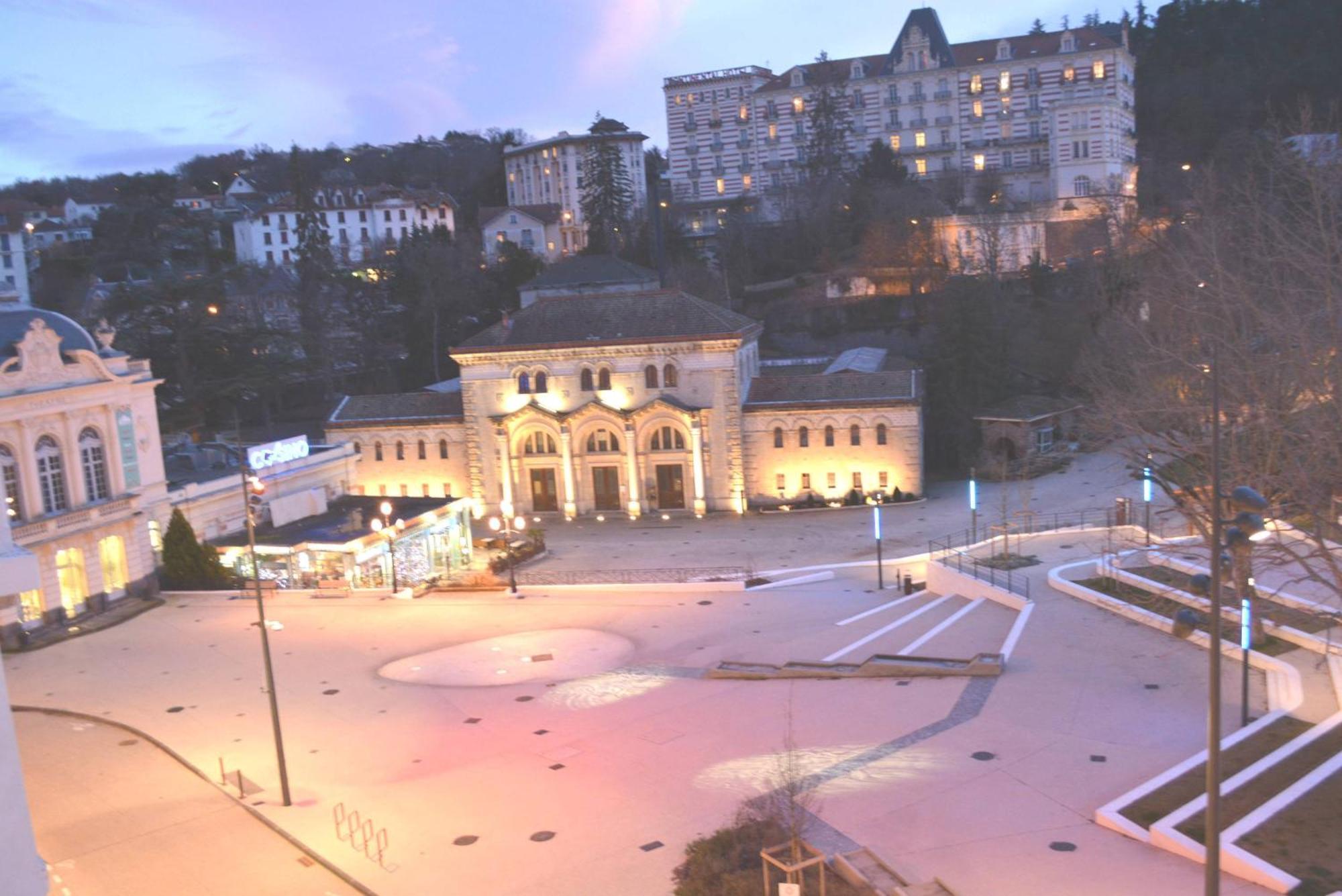 Studio Grand Hotel Chatel Guyon Exterior photo